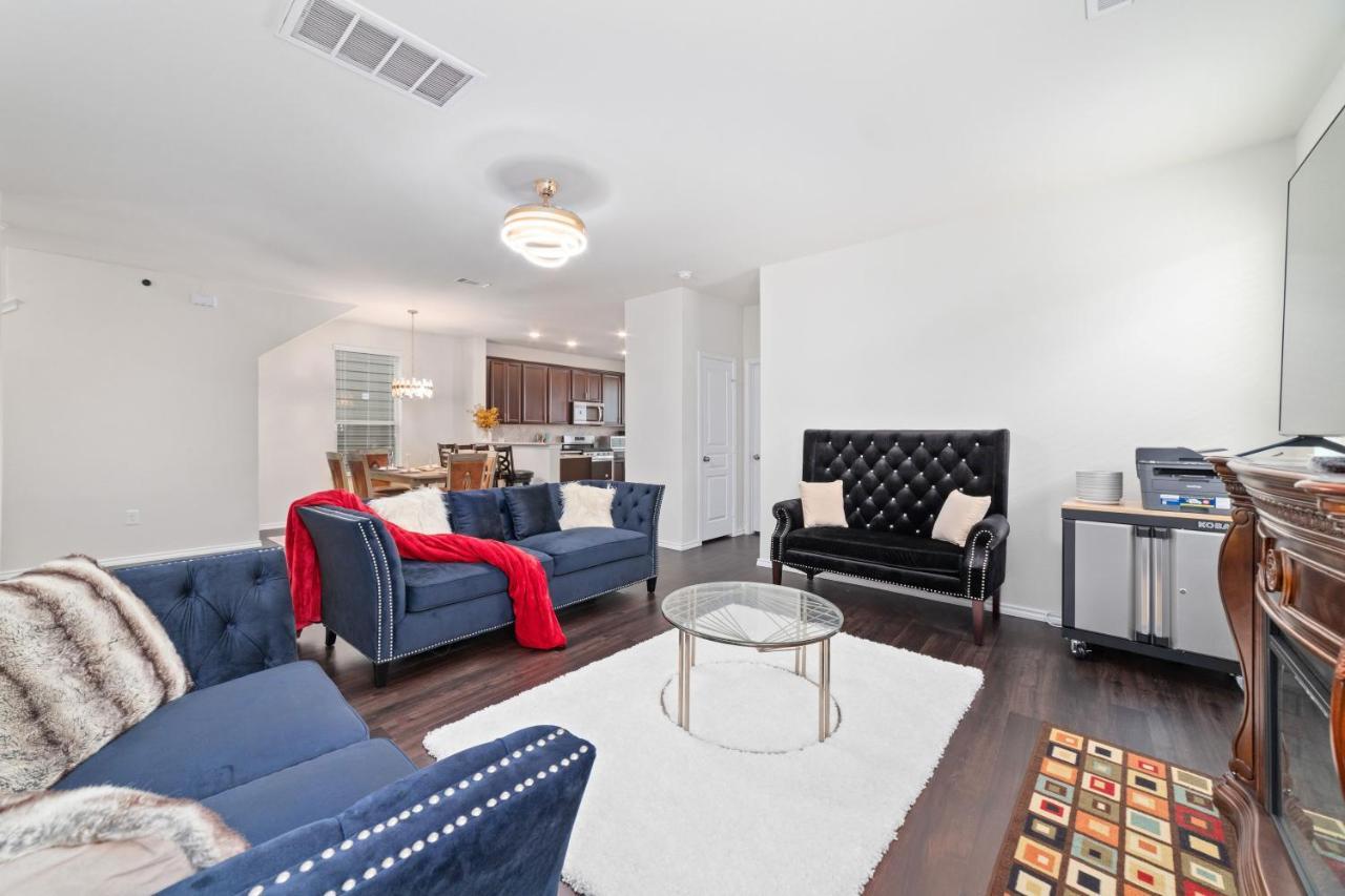 Вилла N-E-G House - Near David Wayne Hooks Airport Хьюстон Экстерьер фото