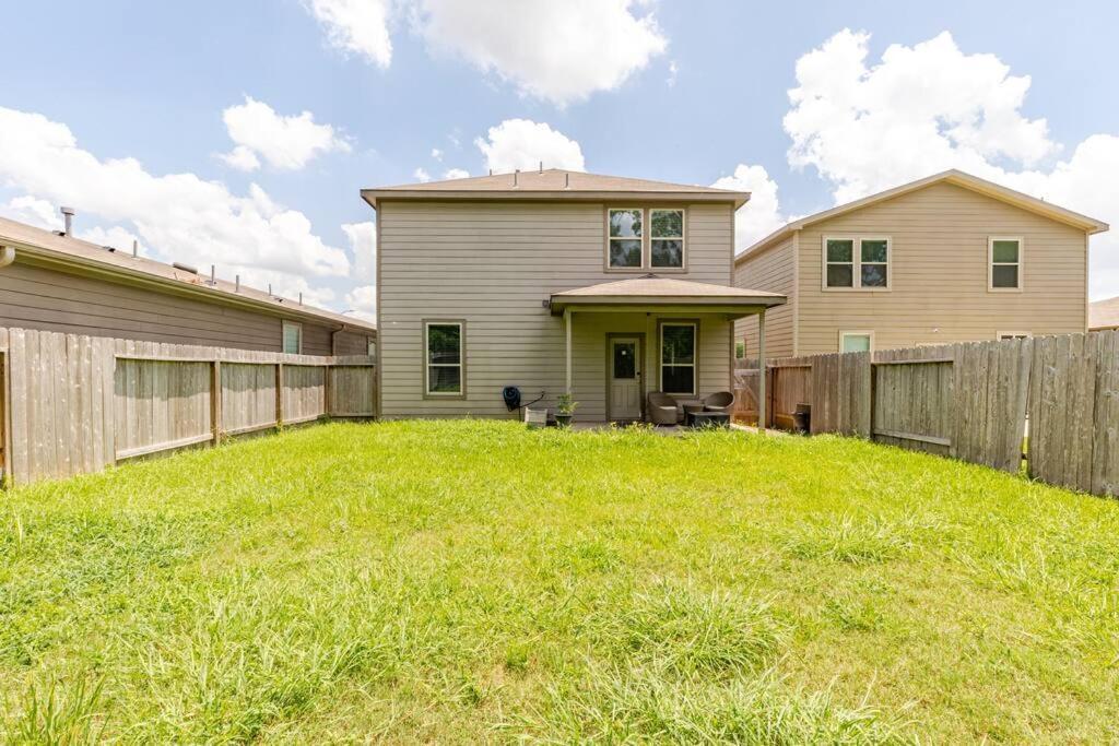 Вилла N-E-G House - Near David Wayne Hooks Airport Хьюстон Экстерьер фото