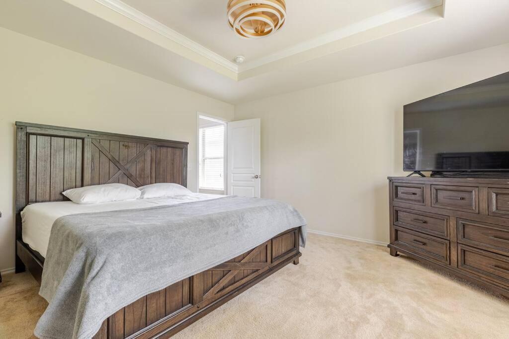 Вилла N-E-G House - Near David Wayne Hooks Airport Хьюстон Экстерьер фото